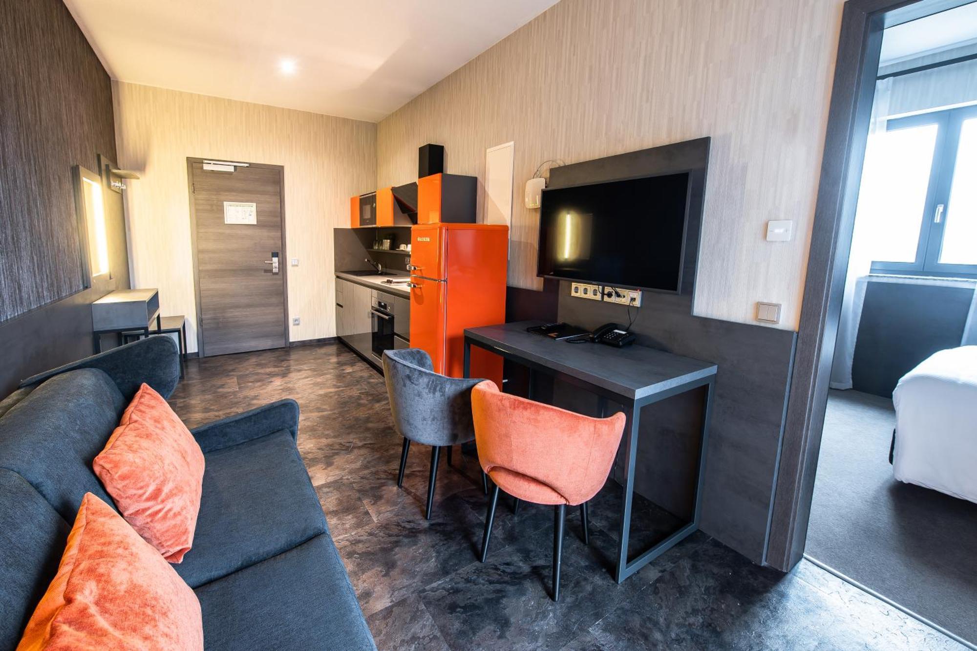 Premium By Gs Hotel Мюнхен Экстерьер фото